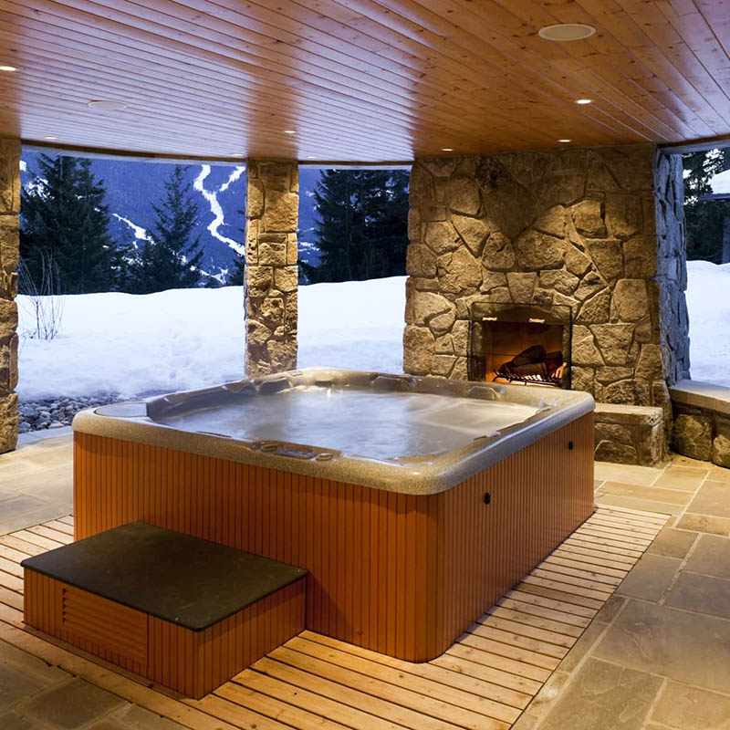 Hot Tubs/Spas